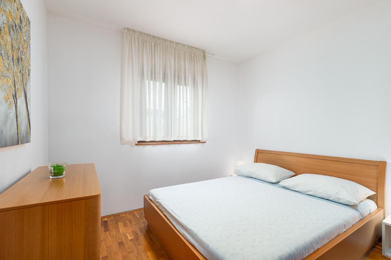 Sea View Apartment - Roberto Porec Exterior photo